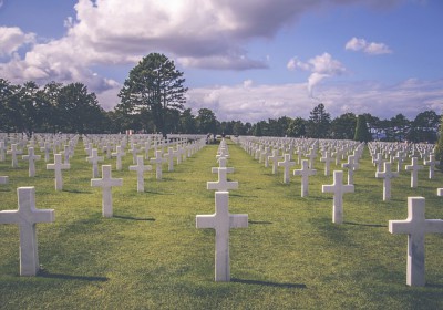 ASSURANCES OBSÈQUES:      HALTE AUX SCANDALES !